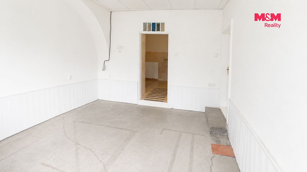 Pronájem komerční nemovitosti 29 m² – fotografie 3