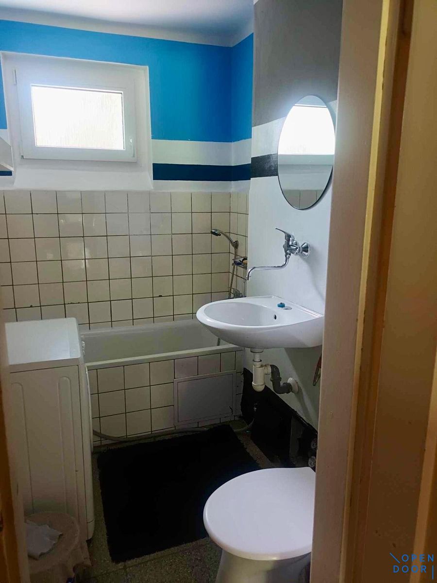 Pronájem bytu 1+1 38 m² – fotografie 3