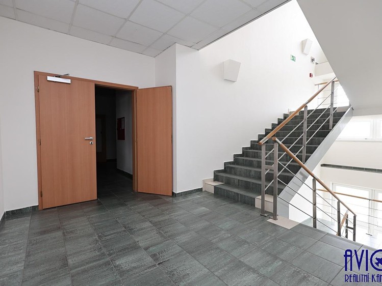 Gewerbefläche zur Miete, 400 m² (13 von 15)