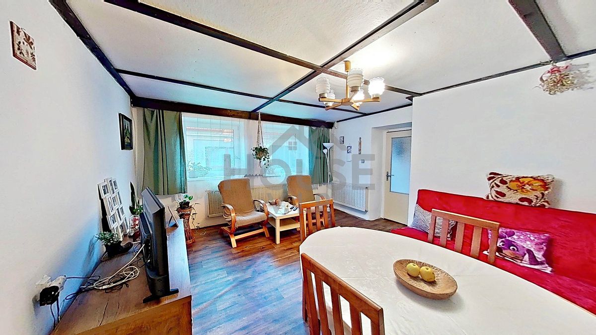 Prodej rodinného domu 160 m², pozemek 288 m²