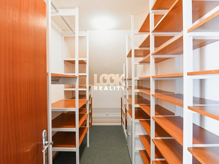 Будинок в оренду, 417 м² (26 з 39)