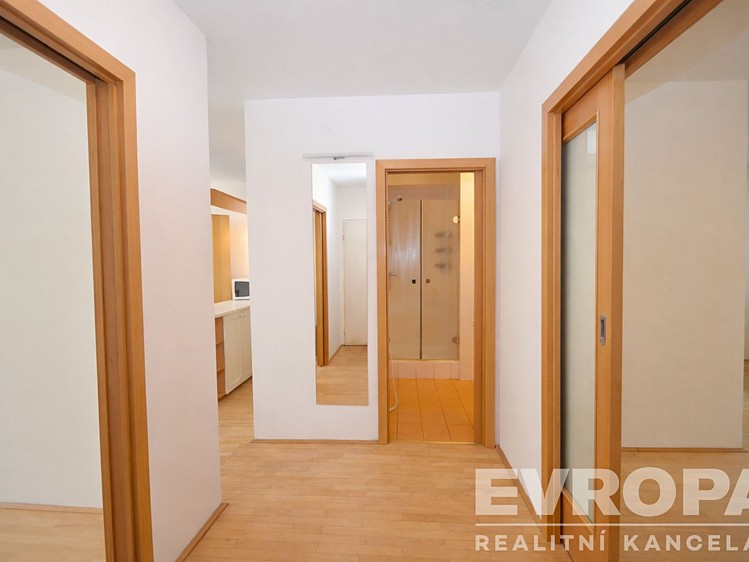 Квартира 3+kk на продаж, 56 м² (14 з 24)