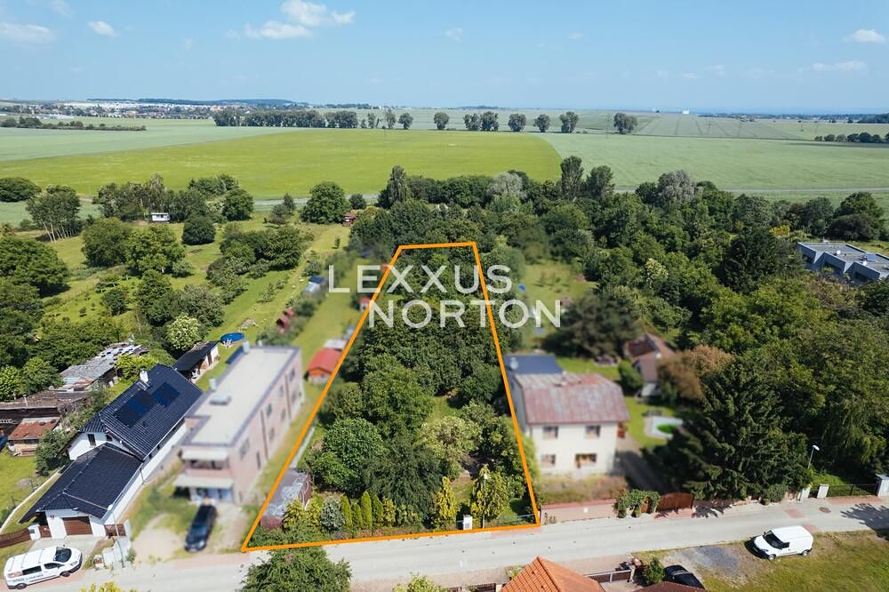 Prodej stavebního pozemku 2573 m² – fotografie 5