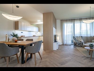 Prodej rodinného domu 242 m², pozemek 473 m²