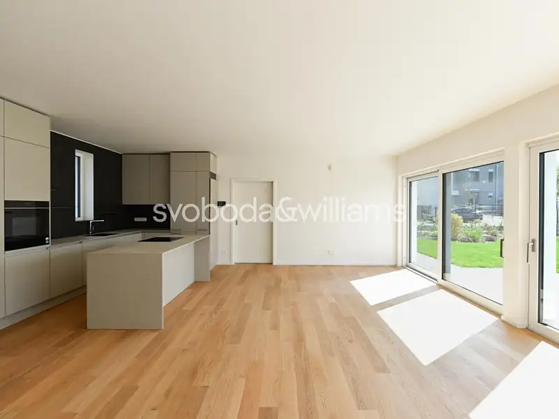 Prodej rodinného domu 225 m², pozemek 393 m², Chýně – náhled fotky 2