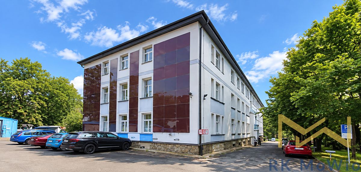 Prodej kanceláře 2150 m²