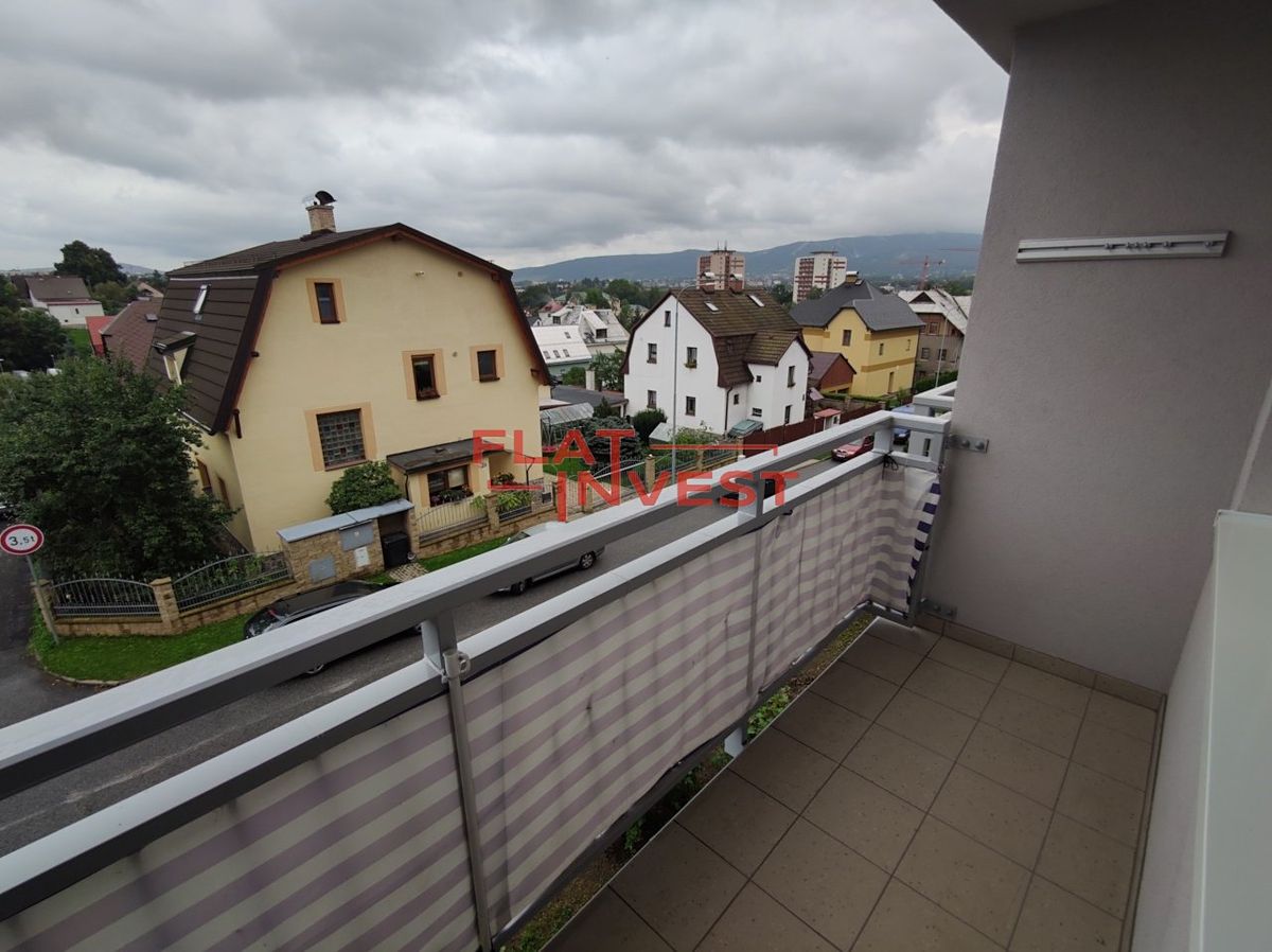 Pronájem bytu 1+kk 32 m² – fotografie 4