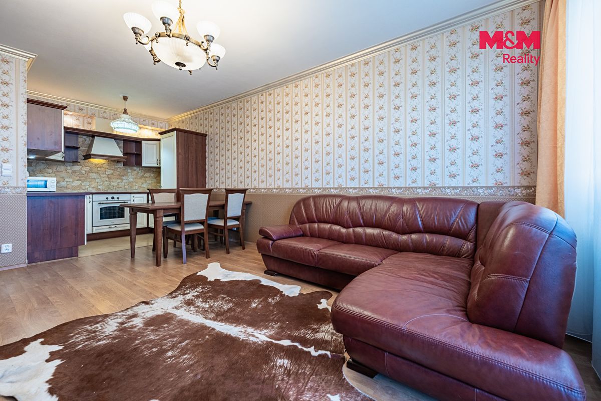 Pronájem bytu 2+kk 60 m² – fotografie 2