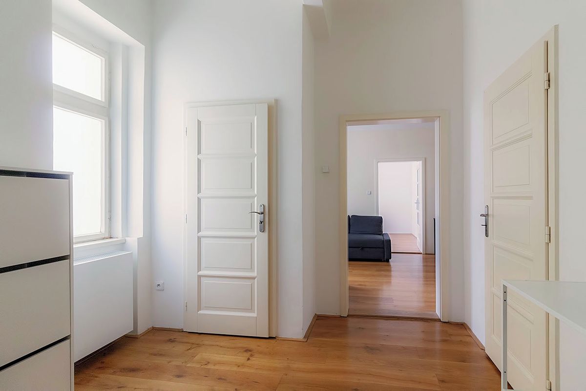Pronájem bytu 2+kk 50 m² – fotografie 2