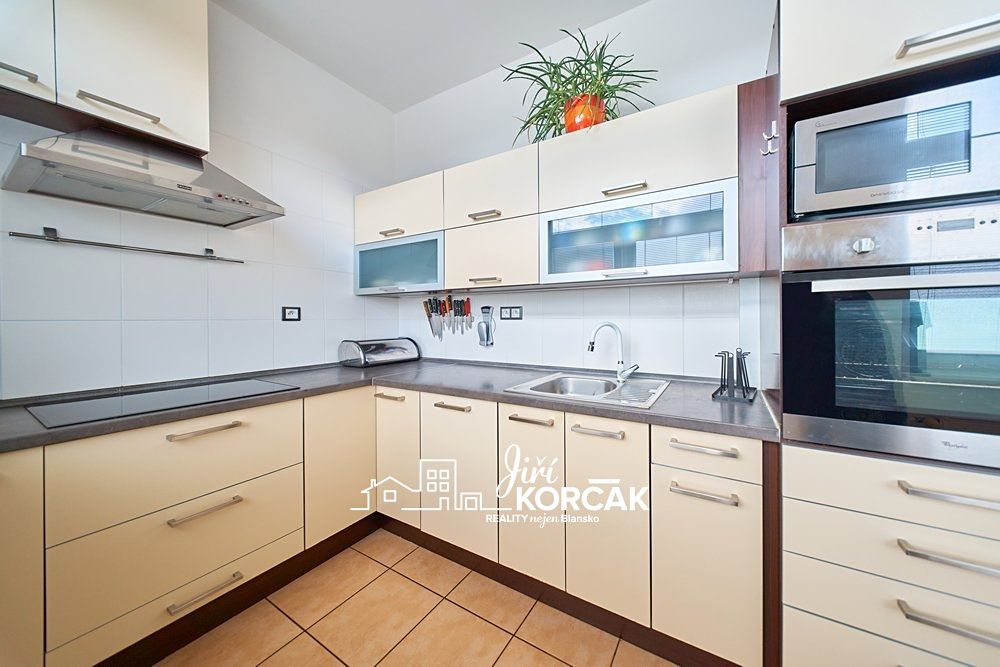 Prodej bytu 3+kk 93 m² – fotografie 2