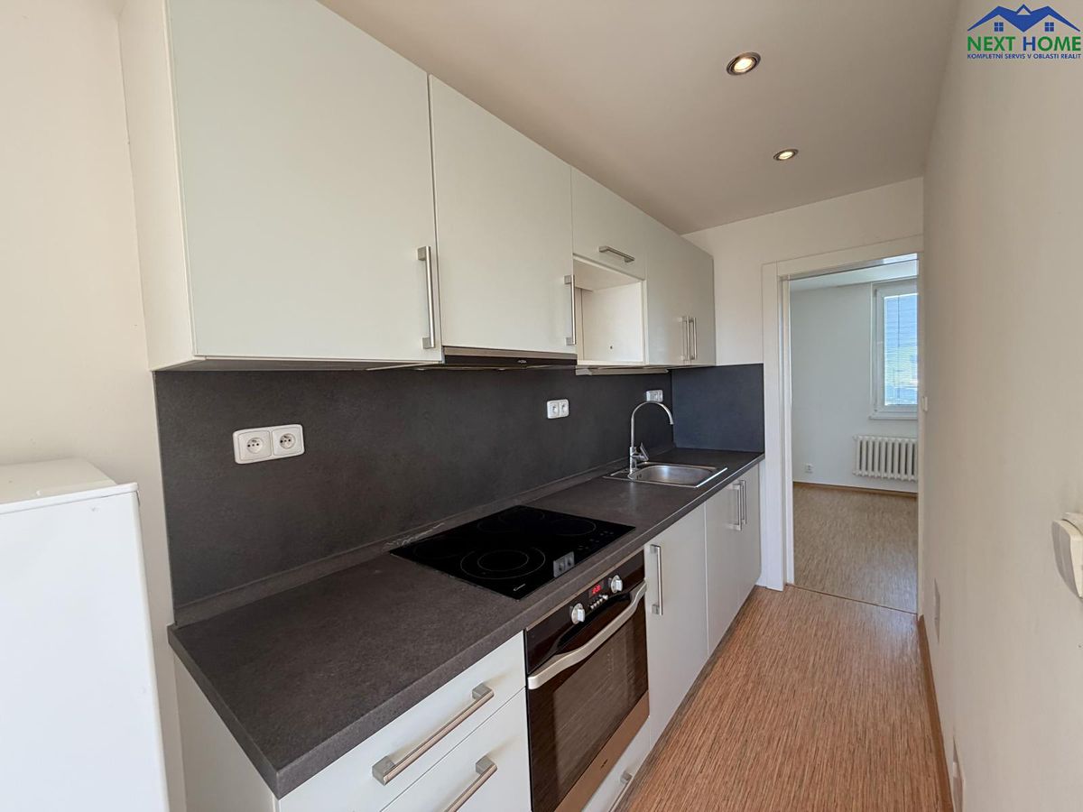 Pronájem bytu 3+kk 52 m² – fotografie 2