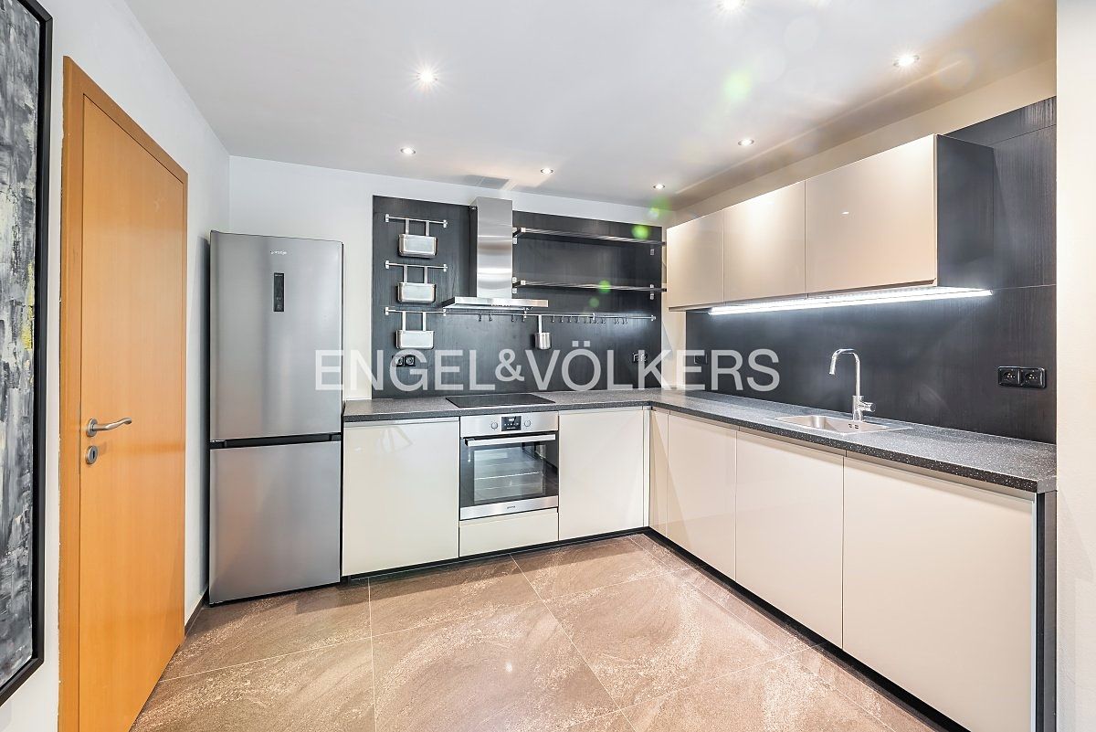 Pronájem bytu 2+kk 87 m² – fotografie 3