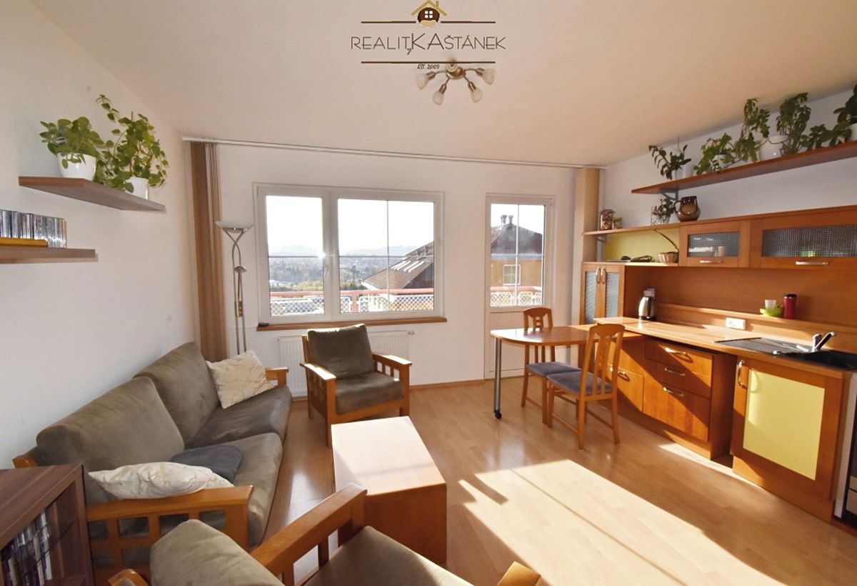 Pronájem bytu 2+kk 61 m² – fotografie 4