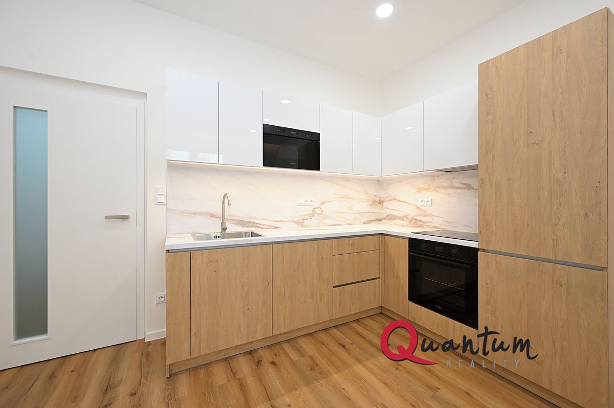 Pronájem bytu 2+kk 40 m²