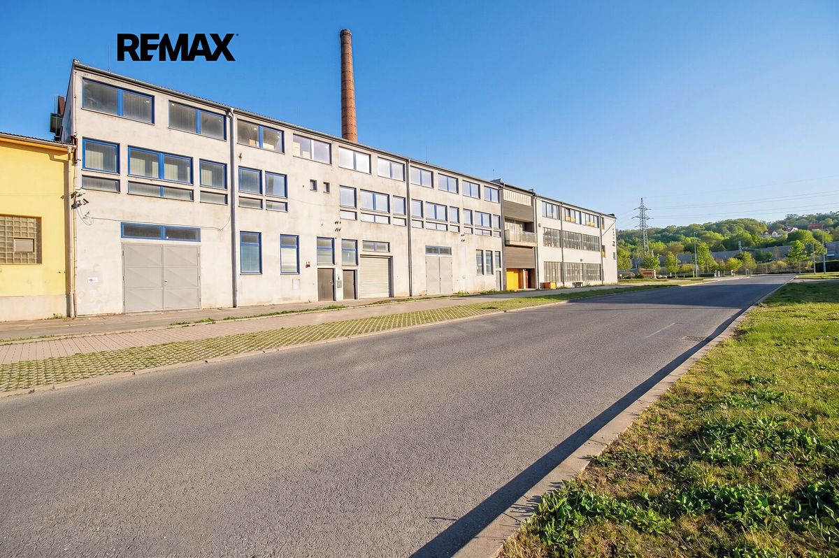 Pronájem skladového prostoru 1263 m² – fotografie 4