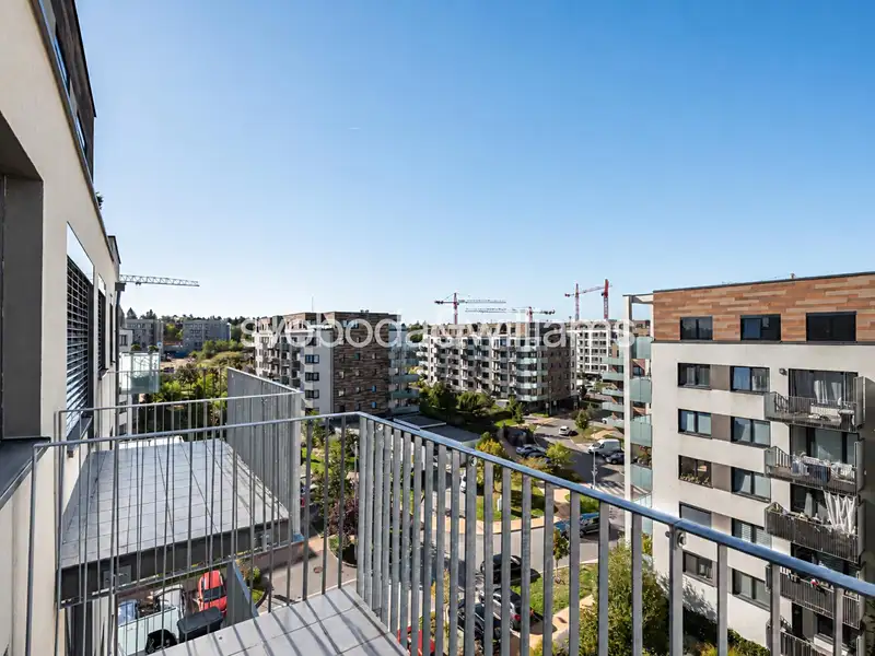 Prodej bytu 2+kk 49 m², Praha – náhled fotky 2