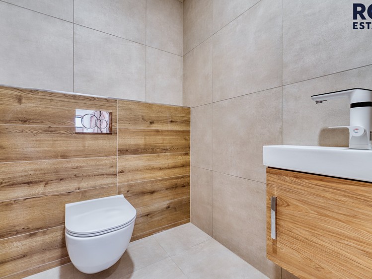 Prodej domu, 133 m² (25 z 54)