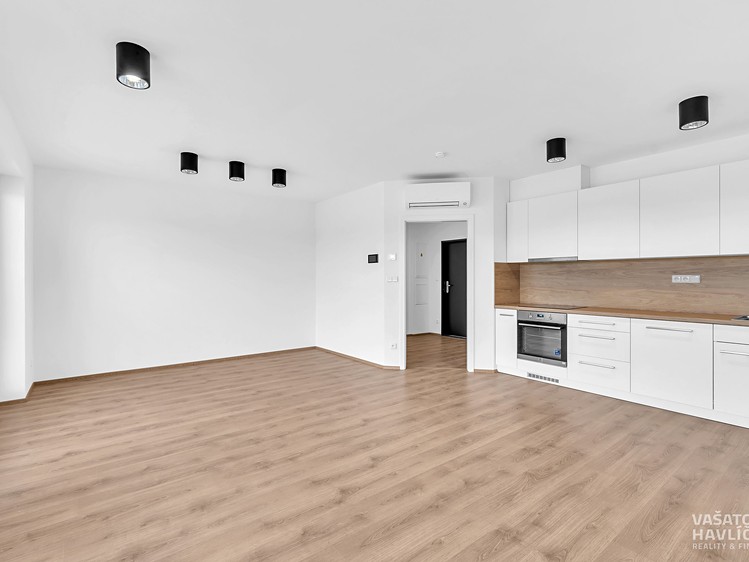 Pronájem bytu 2+kk, 63 m² (5 z 13)