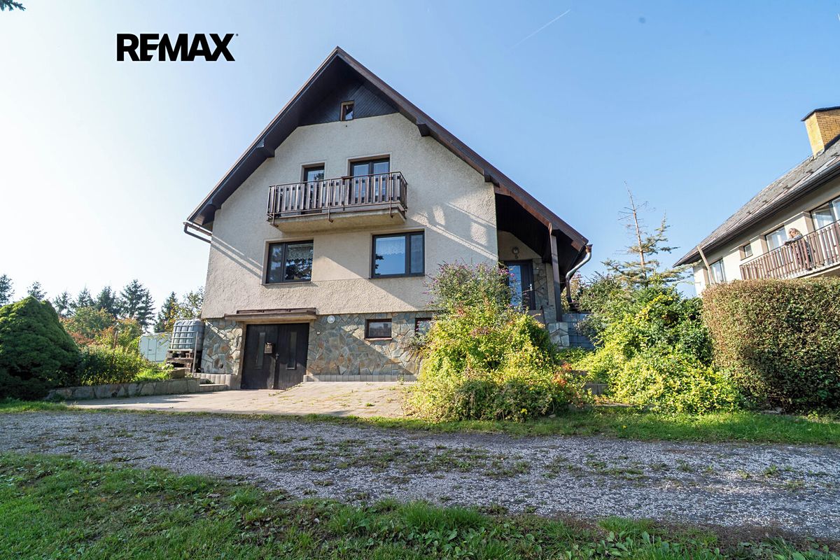 Prodej vícegeneračního domu 212 m², pozemek 691 m²
