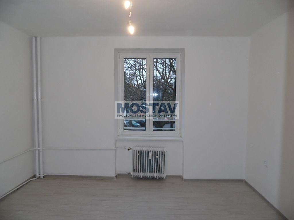 Pronájem bytu 2+1 56 m² – fotografie 4