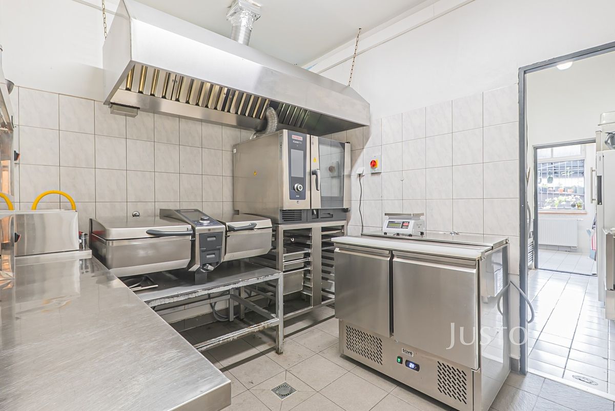Pronájem restaurace 133 m² – fotografie 4
