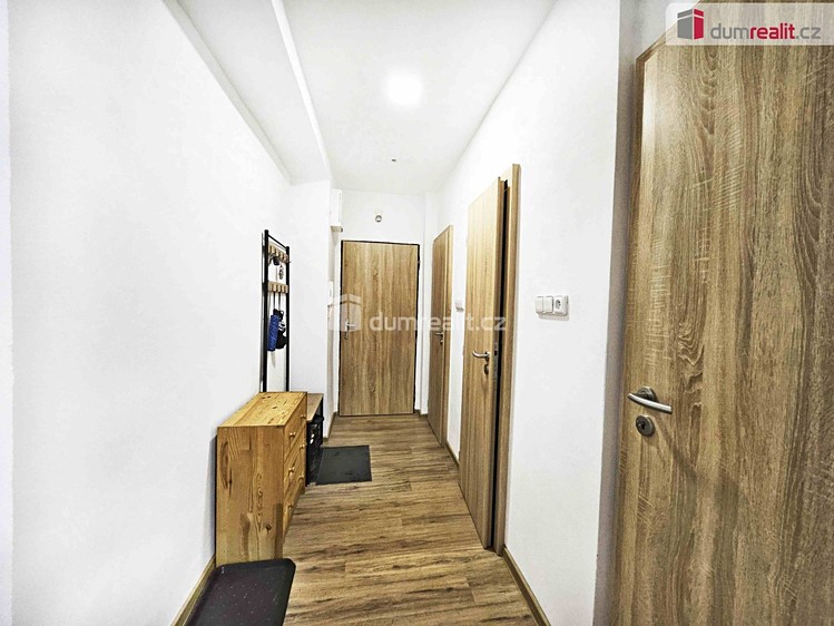 Квартира 2+1 в оренду, 54 м² (5 з 10)