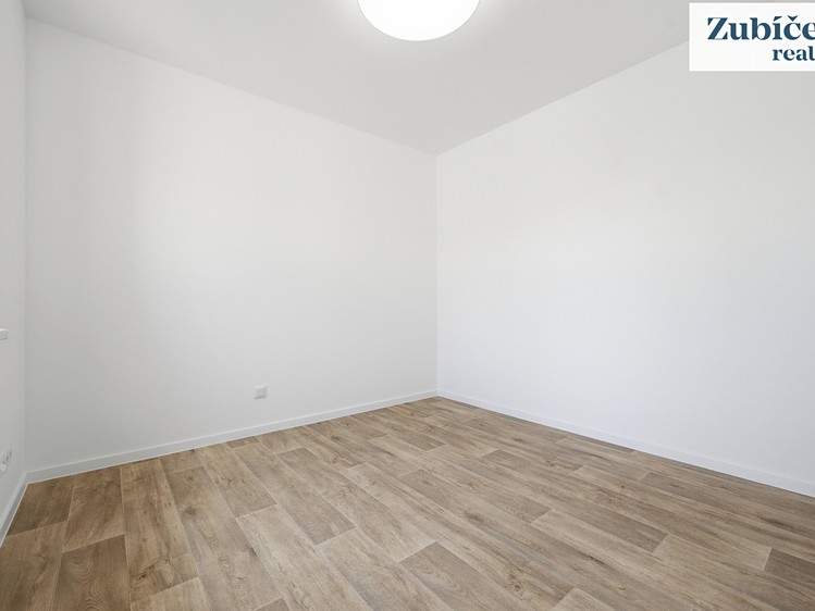 Prodej domu, 140 m² (25 z 31)