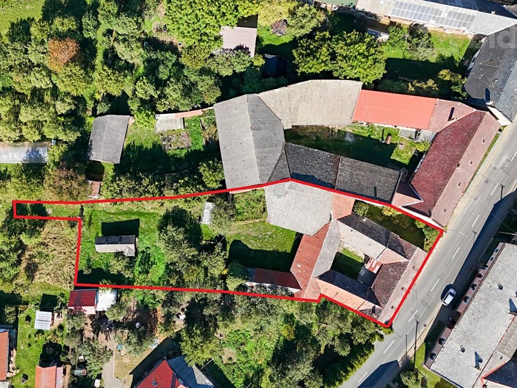 Prodej domu, 130 m² (2 z 33)