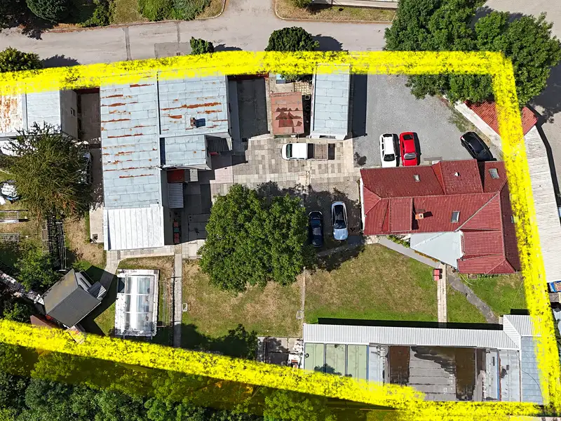 Prodej vícegeneračního domu 640 m², pozemek 2420 m², Nehvizdy – náhled fotky 1