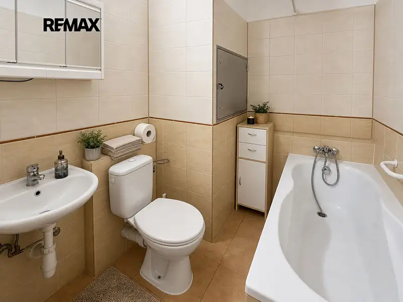 Pronájem bytu 2+1 42 m², Břeclav – náhled fotky 2