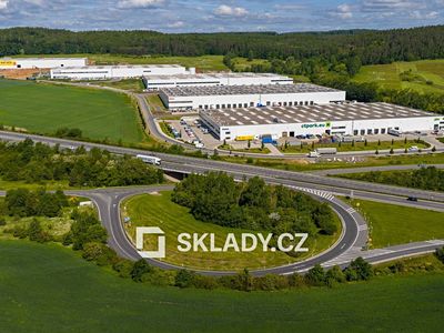 Pronájem skladového prostoru 10000 m²