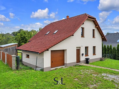 Haus zum Kauf, 141 m² (2 von 42)