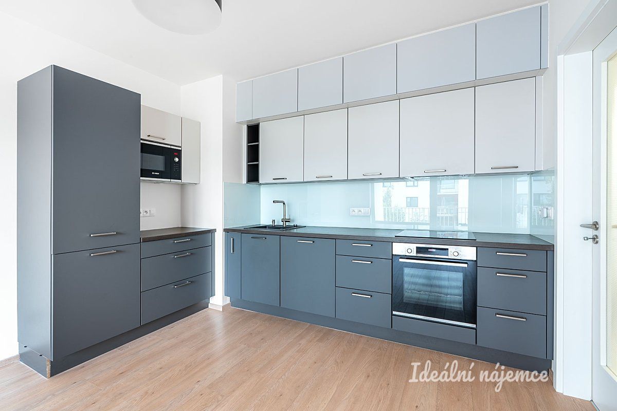 Pronájem bytu 3+kk 89 m²