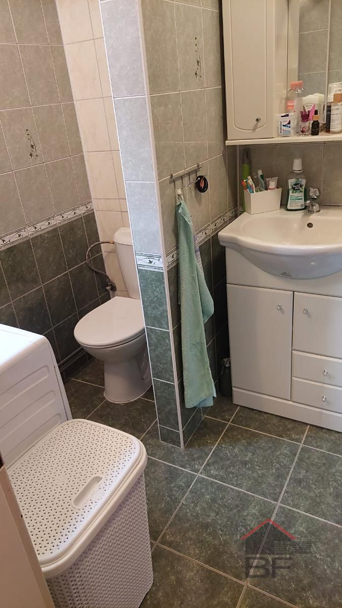 Pronájem bytu 2+1 56 m² – fotografie 3