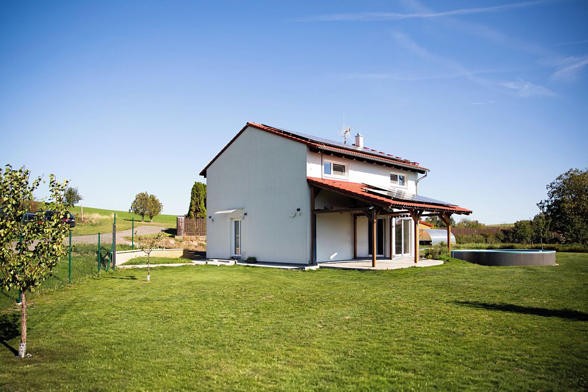 Prodej rodinného domu 102 m², pozemek 2560 m² – fotografie 2