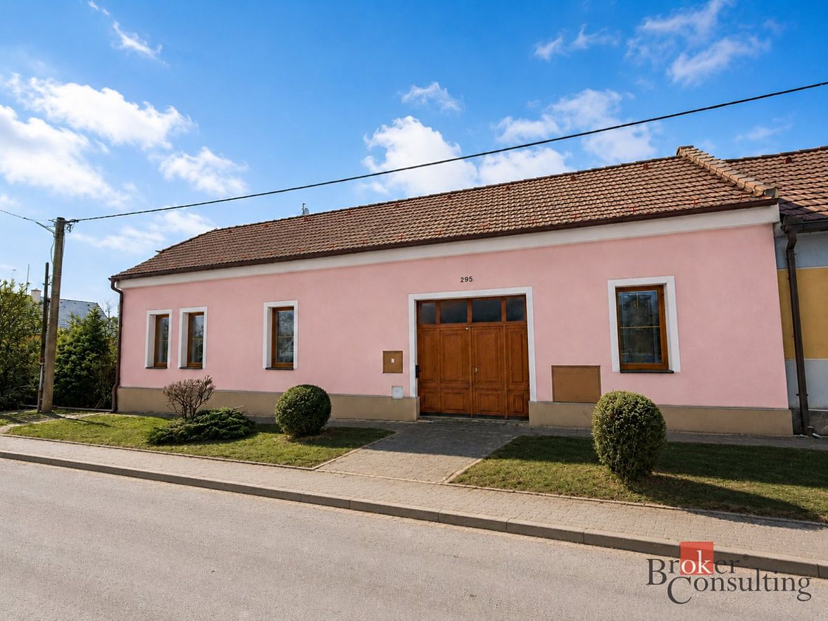 Prodej rodinného domu 105 m², pozemek 1025 m², Hrotovice – fotka 1 z 3
