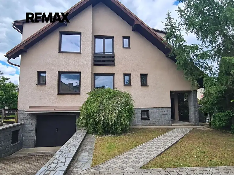 Prodej rodinného domu 150 m², pozemek 661 m², Příbram – náhled fotky 1