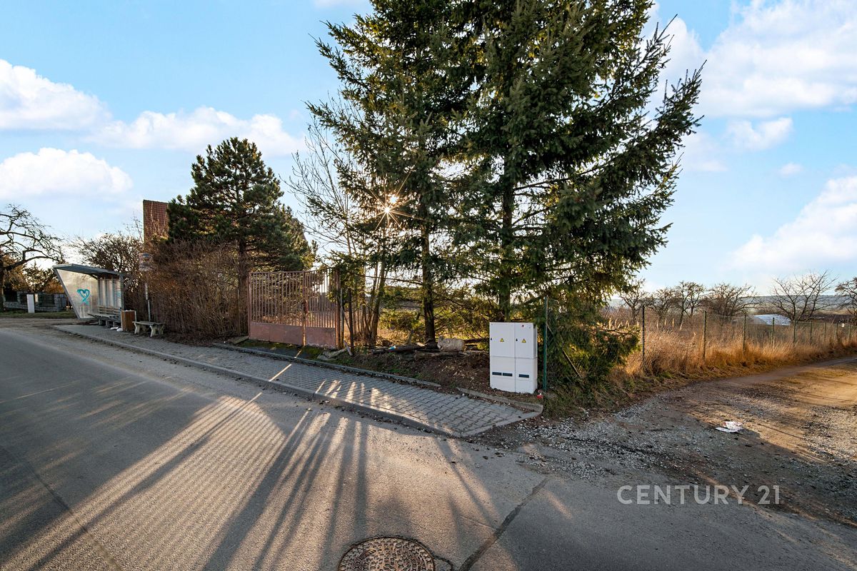 Prodej stavebního pozemku 851 m²