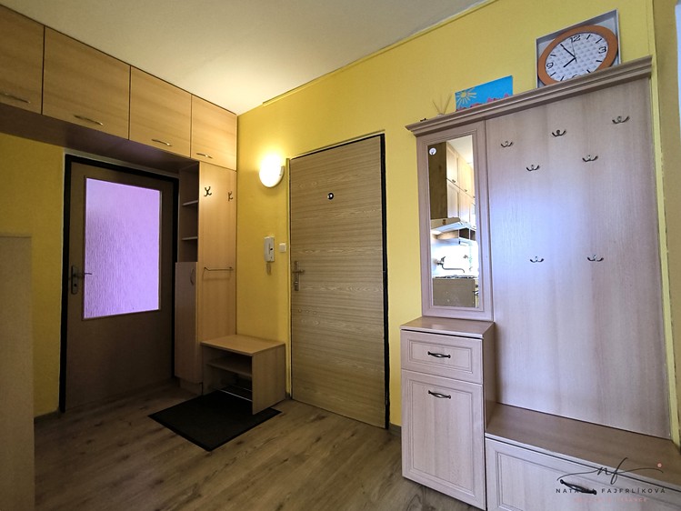 Pronájem bytu 2+1, 55 m² (6 z 17)