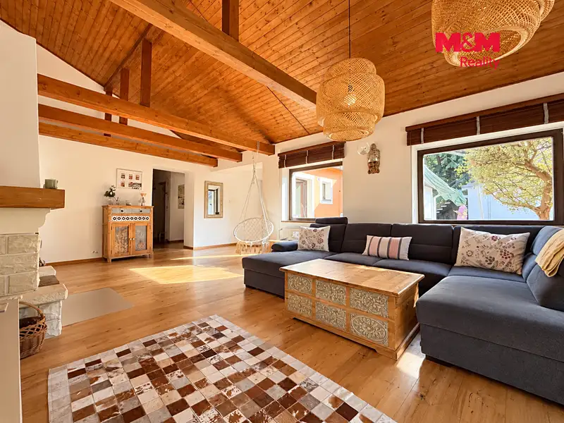 Pronájem rodinného domu 171 m², pozemek 464 m², Praha – náhled fotky 2