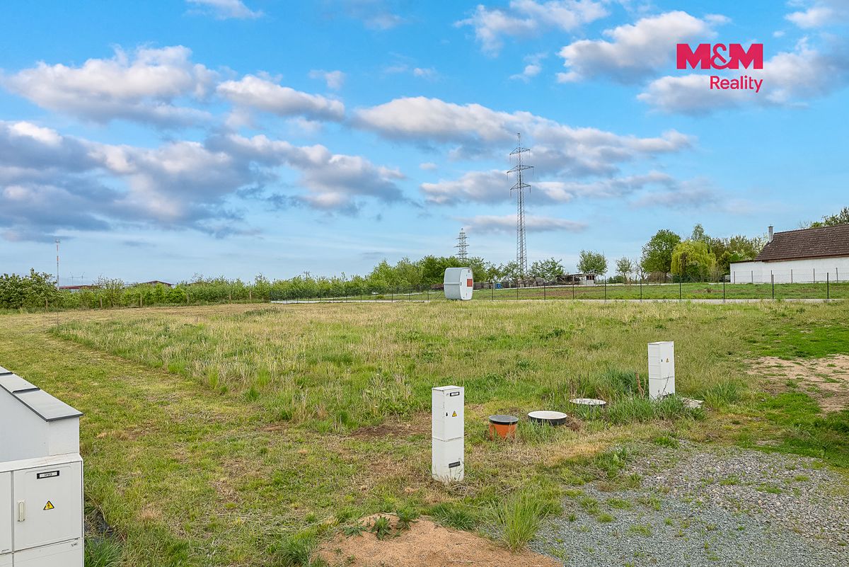 Prodej stavebního pozemku 1205 m² – fotografie 2