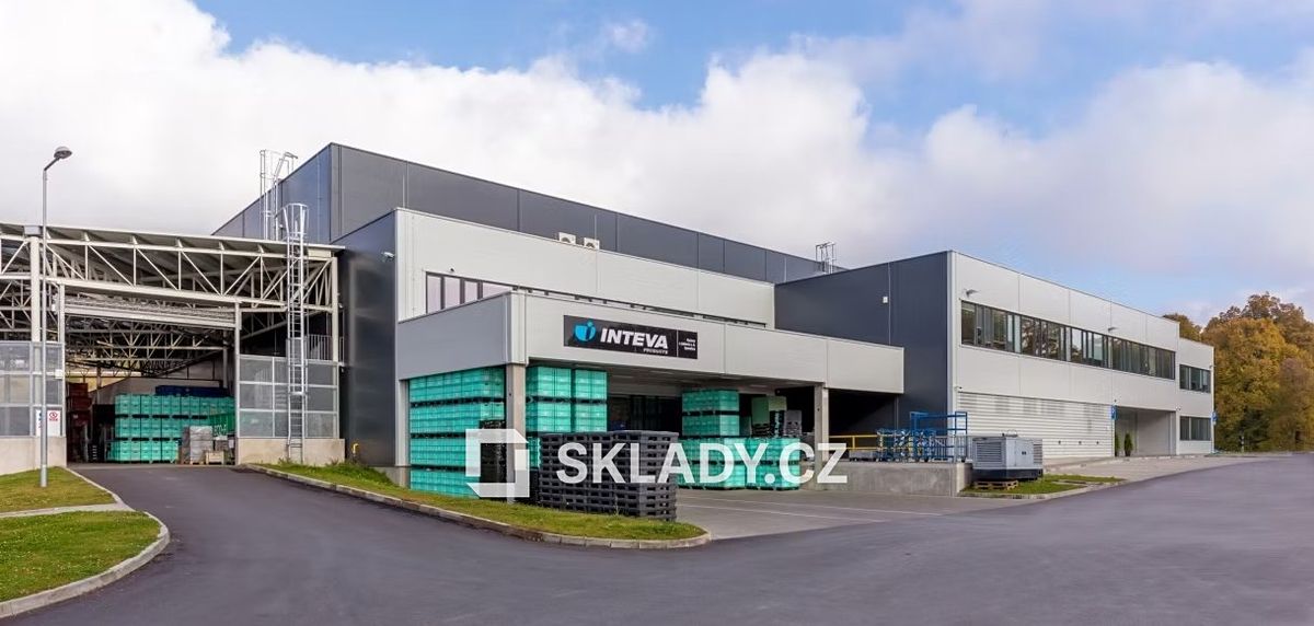 Pronájem výrobní haly, prostoru 6800 m² – fotografie 2