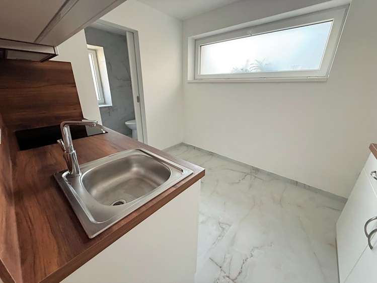 Pronájem bytu 2+1, 55 m² (2 z 6)