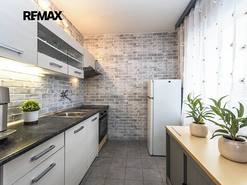 Prodej bytu 2+kk v osobním vlastnictví 41 m², Praha 4 - Michle