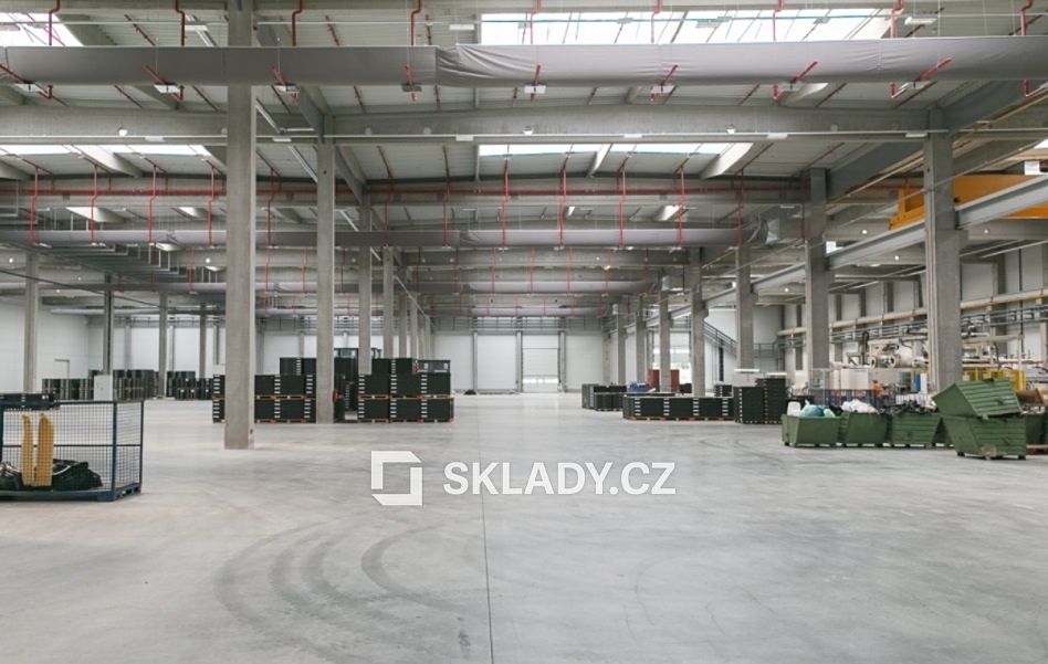 Pronájem skladového prostoru 5000 m² – fotografie 2