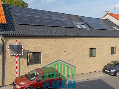 Prodej rodinného domu 345 m², pozemek 1973 m²
