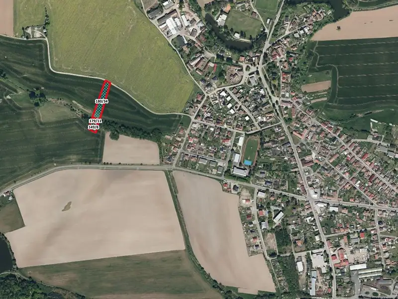 Prodej pole 3895 m², Řečany nad Labem – náhled fotky 2