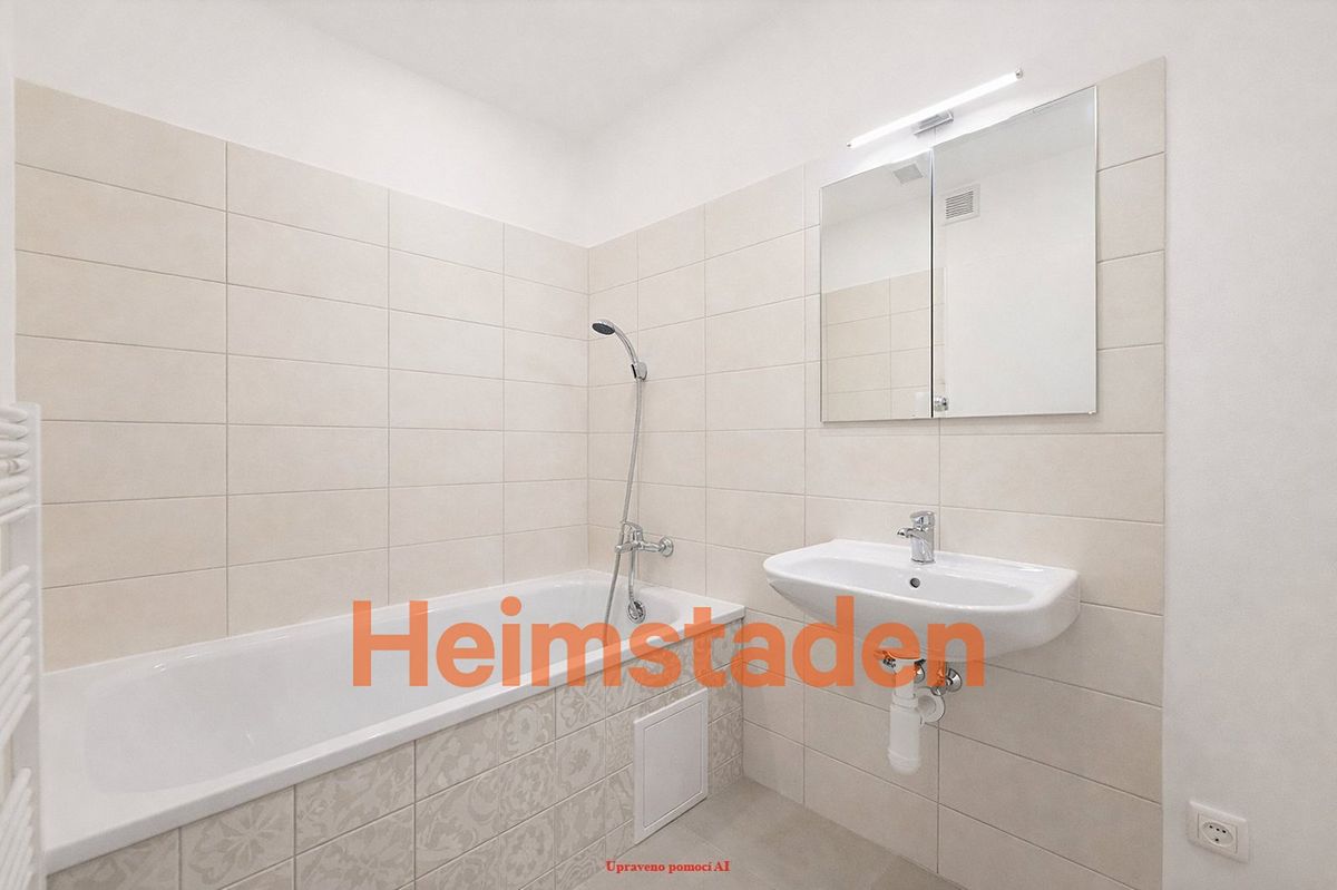 Pronájem bytu 3+1 72 m² – fotografie 3