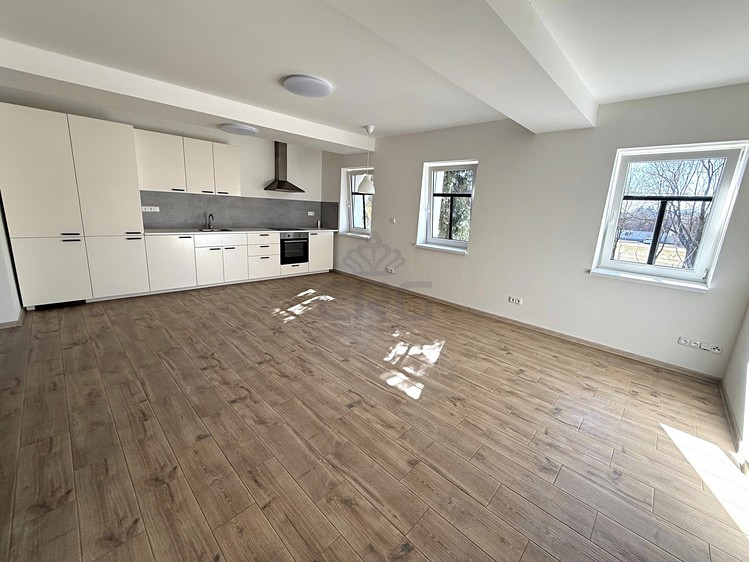 Pronájem bytu 4+kk, 111 m² (1 z 79)