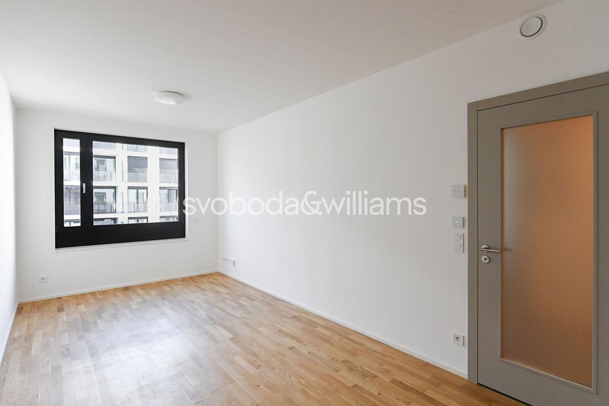 Pronájem bytu 2+kk 50 m² – fotografie 2